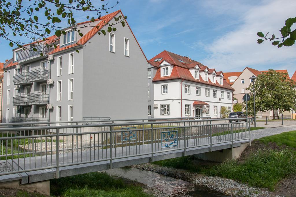 Aparthotel "Am Fliess" Hoyerswerda Extérieur photo
